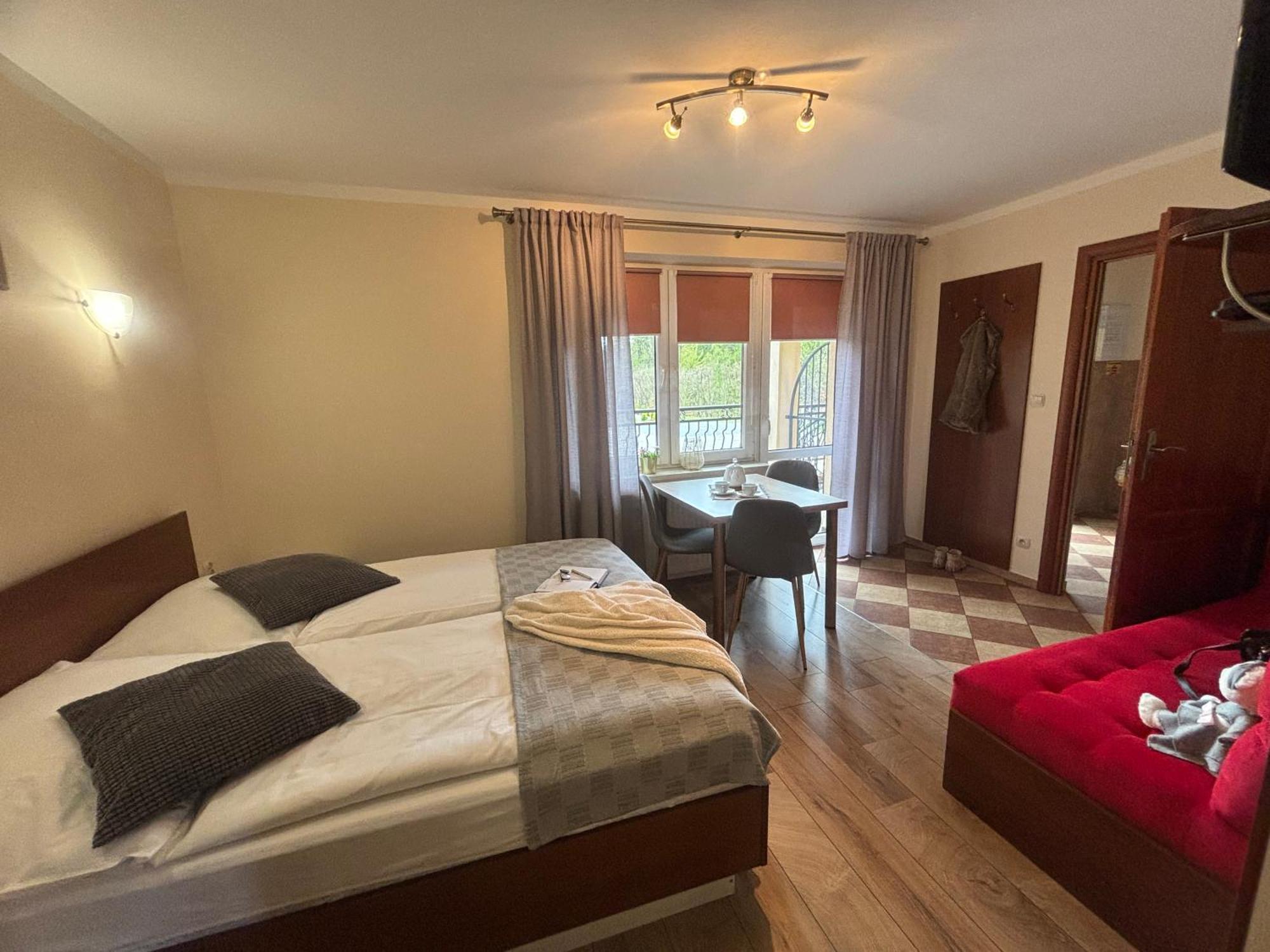 Dantar Hotell Kudowa-Zdrój Rum bild